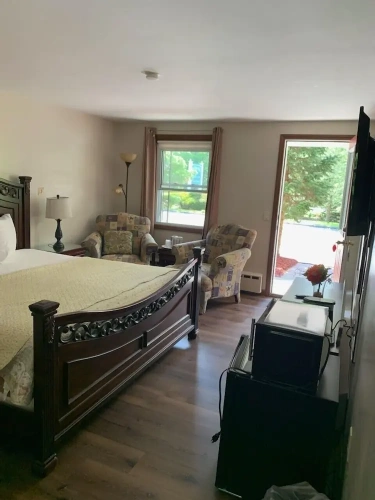 Grand room