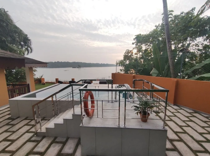 Villa with balcony