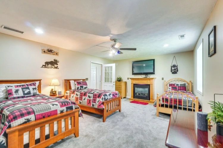 3 Bedrooms Cottage