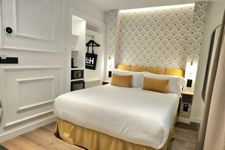 L&H CALLAO SELECTION (Adults only)
