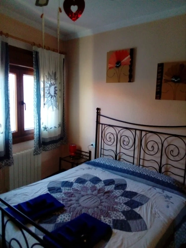 4 Bedrooms Cottage