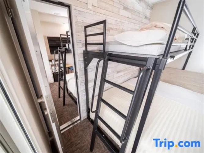 Quadruple Apartment