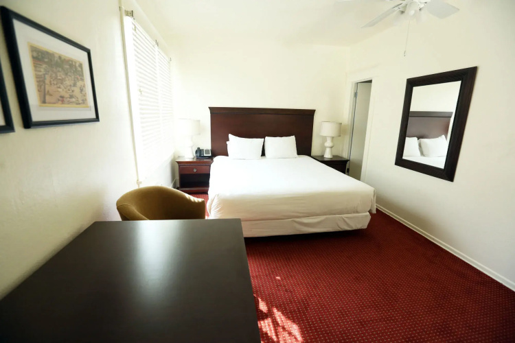 Hotel Atwater