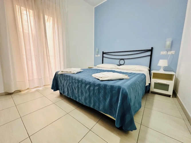 Standard Double room with balcony and with courtyard view