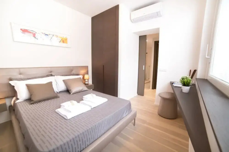 Rent In Rome - Valentino Luxury