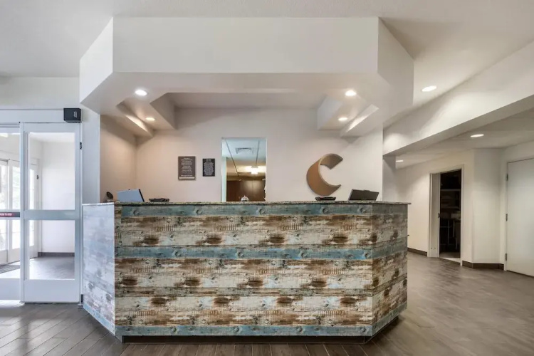 Microtel Inn & Suites by Wyndham Aztec