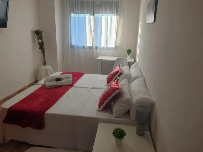 Standard Triple room