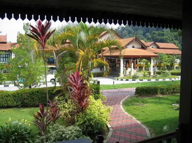 Teluk Dalam Resort