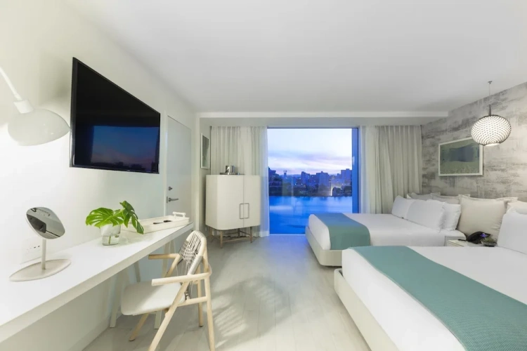 Premium Quadruple room