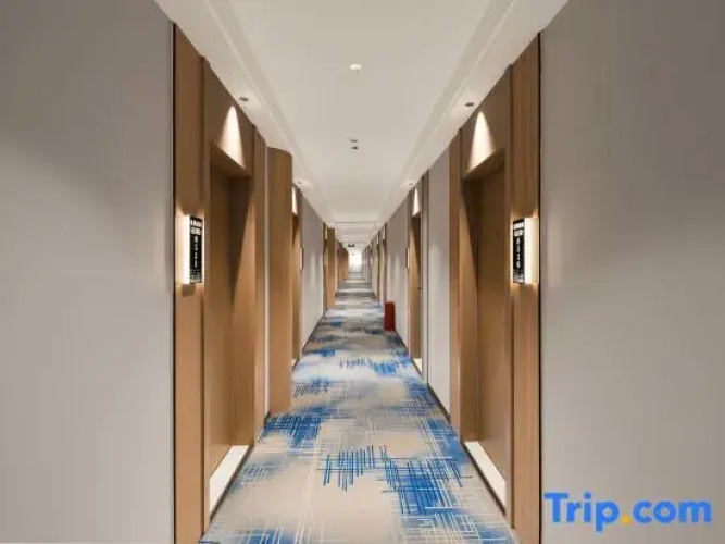 Yi  Jia  Hotel