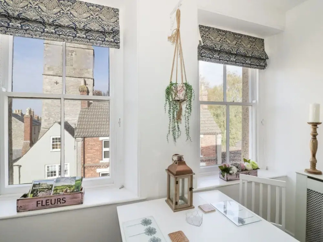 4 Gloucester House, Malmesbury