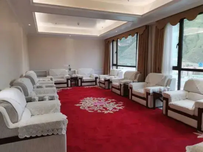 Bliss Hotel