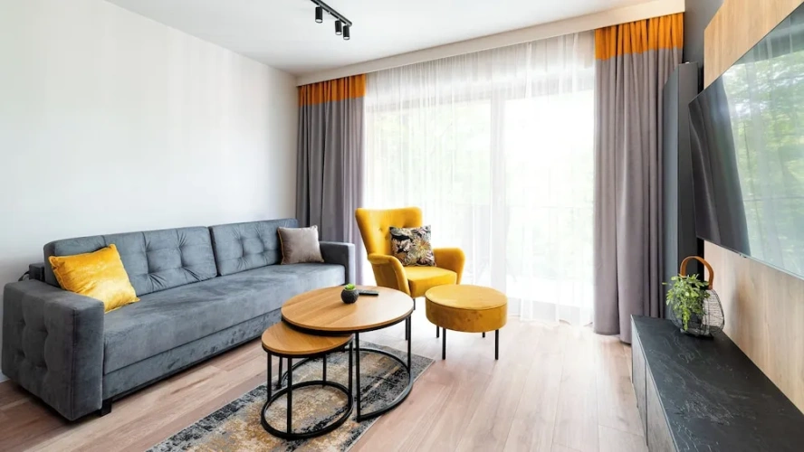 Deluxe Apartment