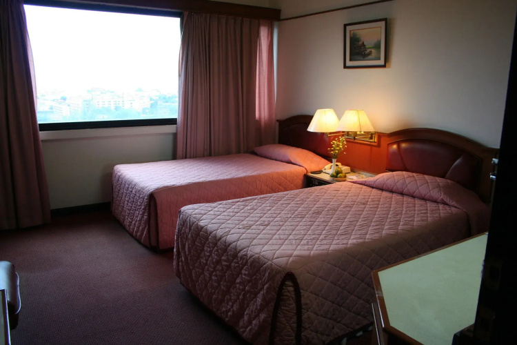 Hatyai Central Hotel