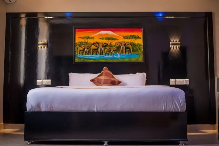 Spring Hills Hotel Dodoma