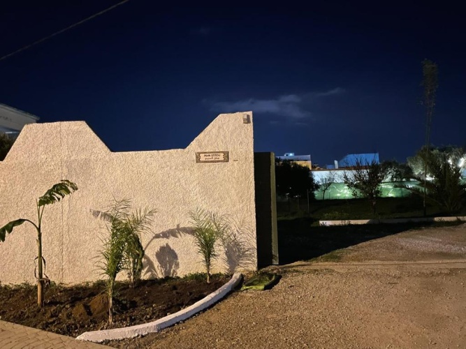 2 Bedrooms Villa