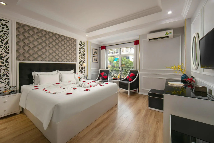Lavender Central Hotel & Spa