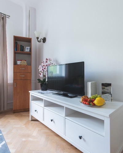 1 Bedroom Quadruple Apartment