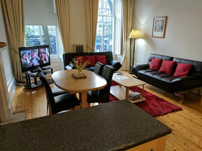 Kelvin Apartments