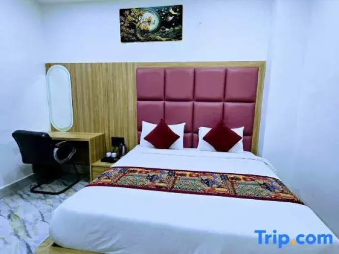 Hotel Aarav Grand