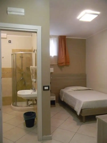 Standard Single room