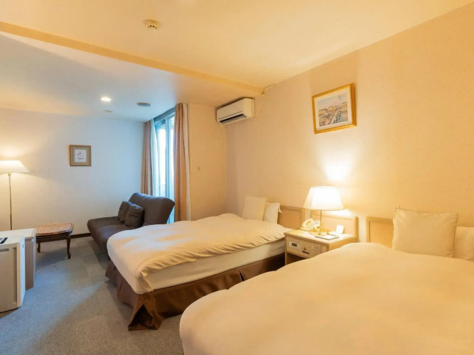 Hotel New Century