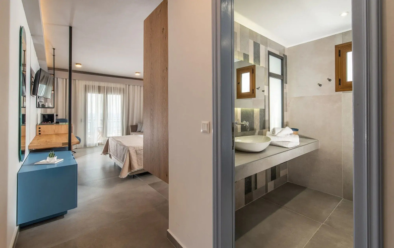 Assano Sea Front Luxury