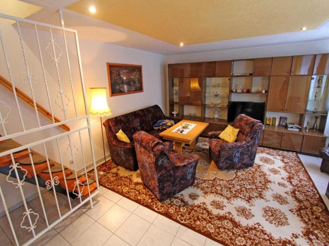 2 Bedrooms Cottage