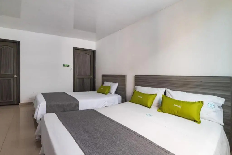 Hotel Exito