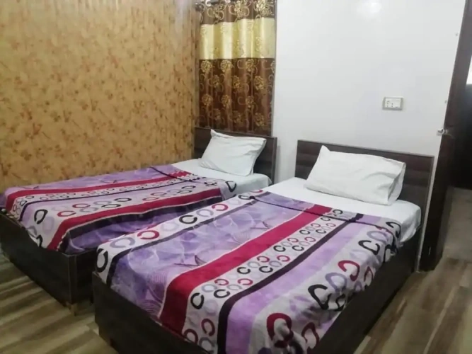 Deluxe Single room