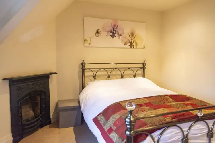 Luxury Apt No. 2 - One Bed Apartment