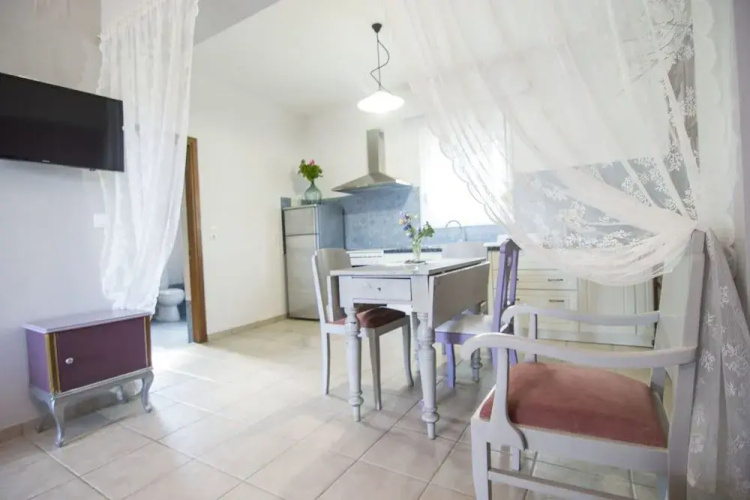 Brezza Apartment A