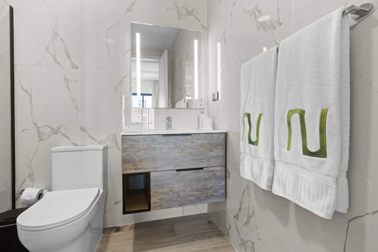 NOK Elegant 2BR Apt by Vistacana
