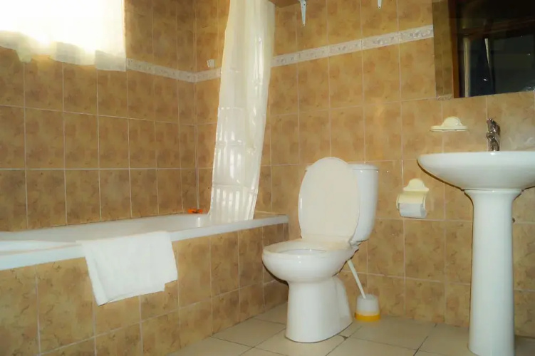 Deon Hotel
