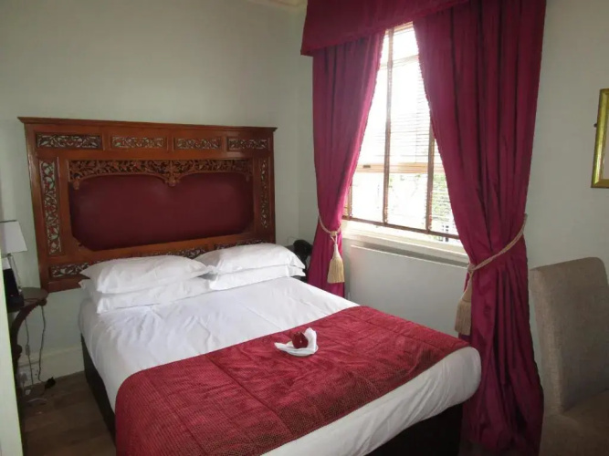 Twenty Nevern Square Hotel
