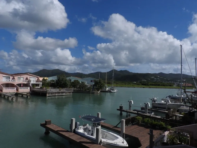 2 Bedrooms Superior room with harbour view
