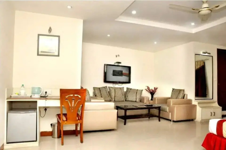 Hotel Royal Inn