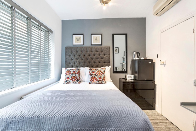 King Double room