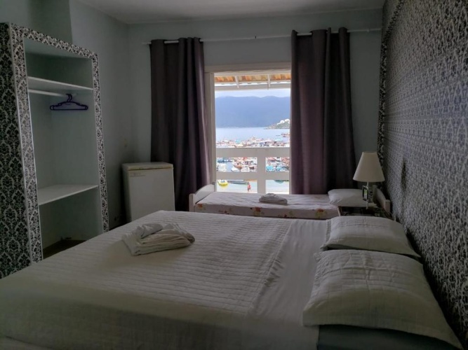 Standard Double room with balcony and with partial sea view