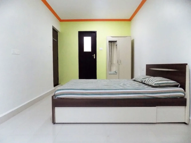 2 Bedrooms Classic Apartment