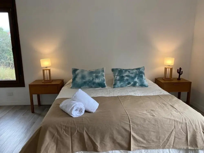 Acodegora Y Amplia Casa En Salta