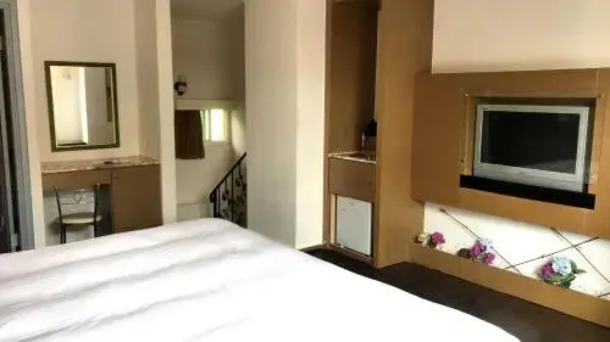 Home Yah SPA Motel
