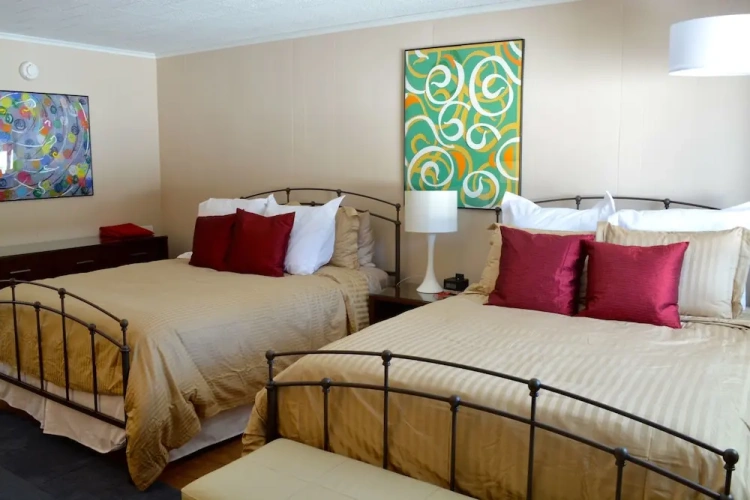 Standard Quadruple room