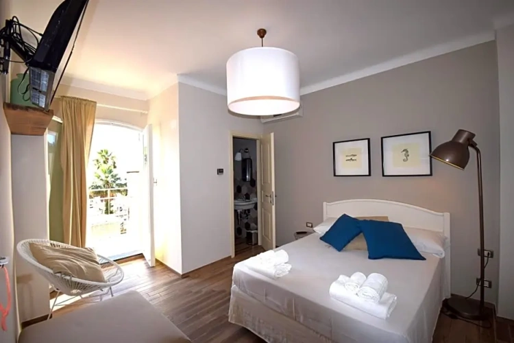 Deluxe room with balcony