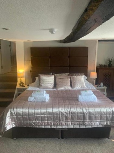 Deluxe Double Suite