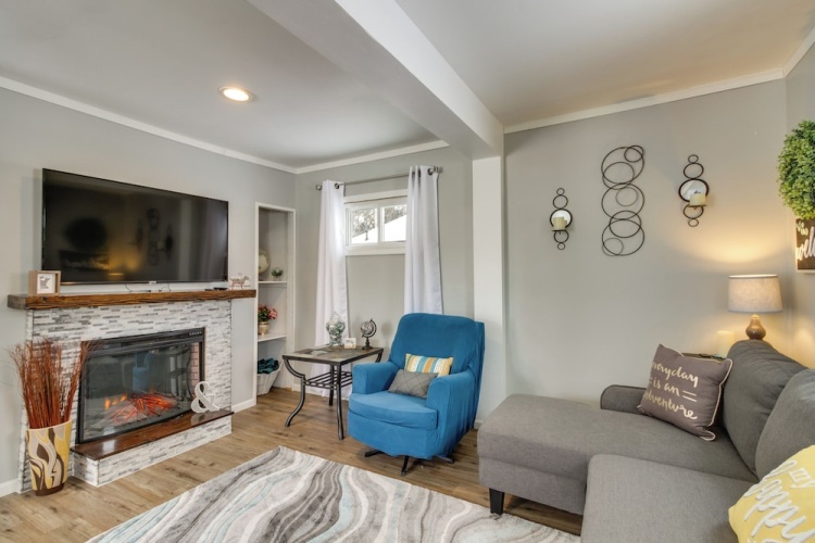 2 Bedrooms Cottage