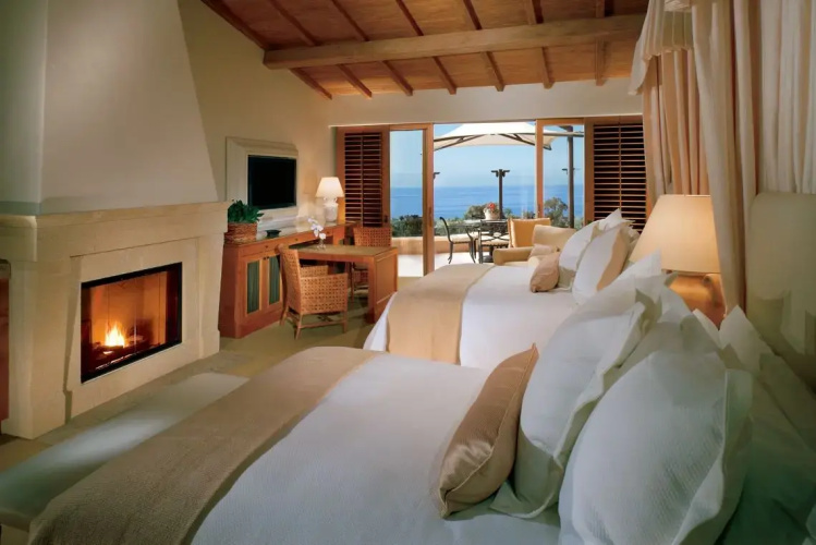 Premium Quadruple Bungalow with ocean view