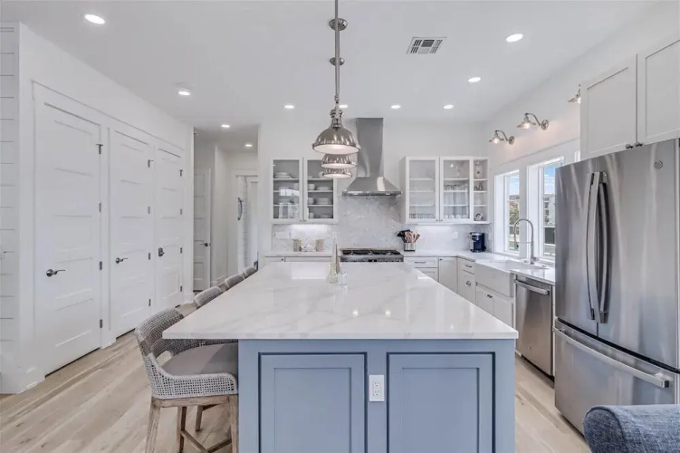 Southern Sandcastle 129 STA