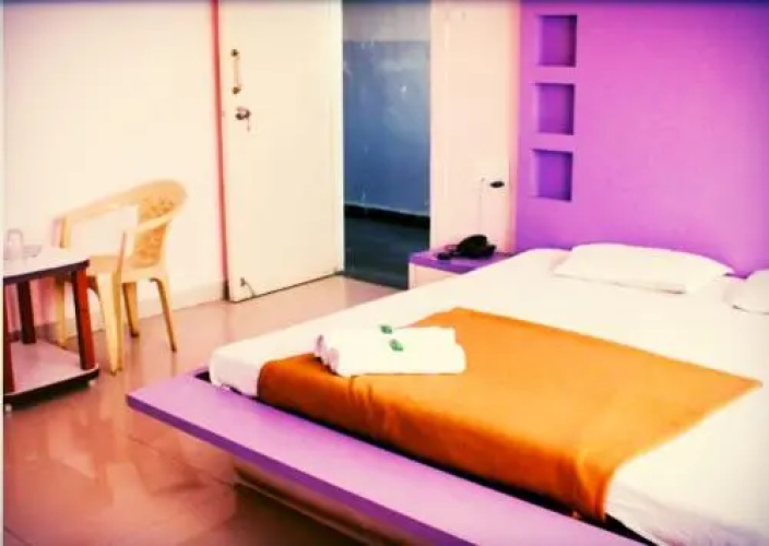 Hotel Radhika Deluxe