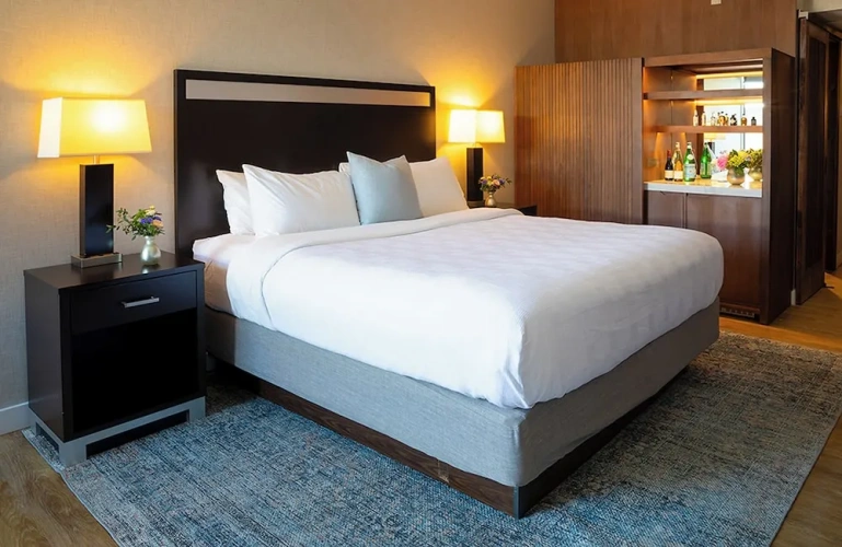 Standard Double room with pool view